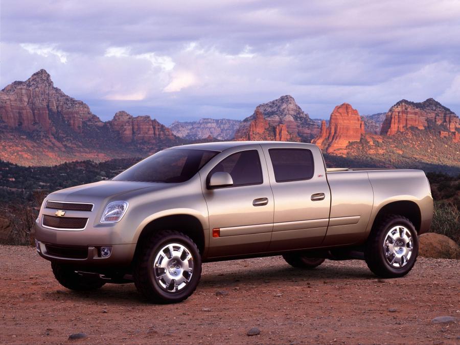  Chevrolet Cheyenne Concept 2003 года  (фото 7 из 8)